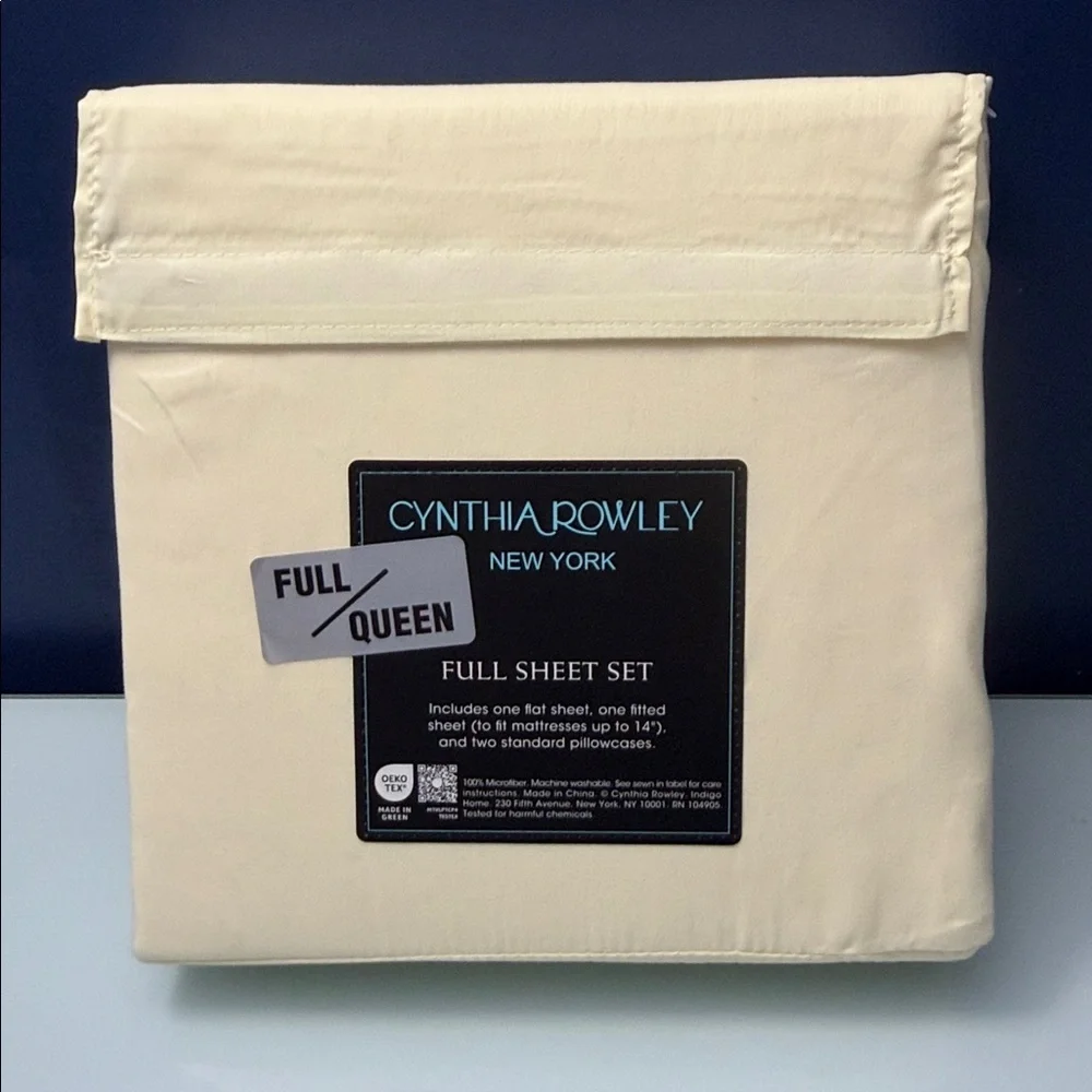 NWT Cynthia Rowley Butter Yellow Full Sheet Set